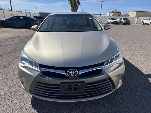 2016 Toyota Camry XSE