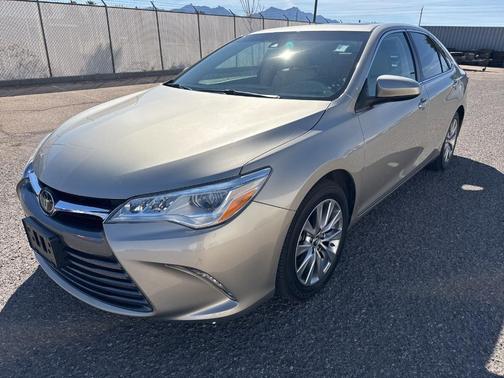 2016 Toyota Camry XSE