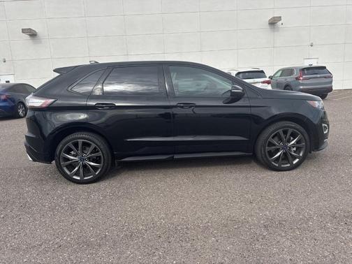2018 Ford Edge Sport
