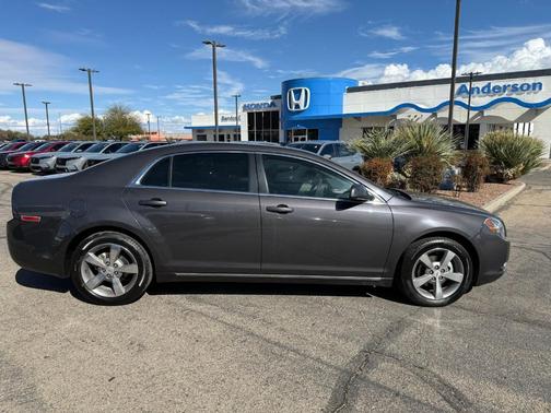 2011 Chevrolet Malibu 1LT