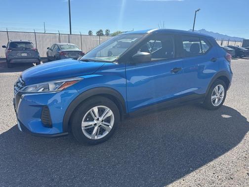 2024 Nissan Kicks S