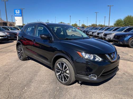2017 Nissan Rogue Sport SL