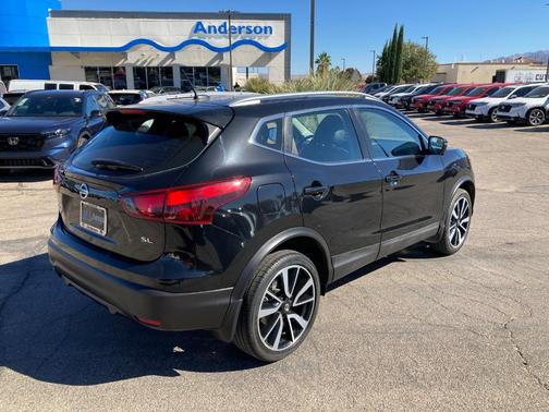 2017 Nissan Rogue Sport SL