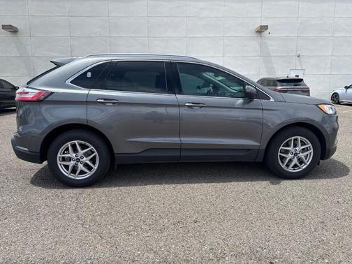 Gray Metallic 2021 Ford Edge SEL