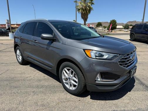Gray Metallic 2021 Ford Edge SEL