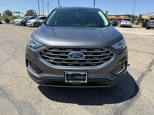 Gray Metallic 2021 Ford Edge SEL