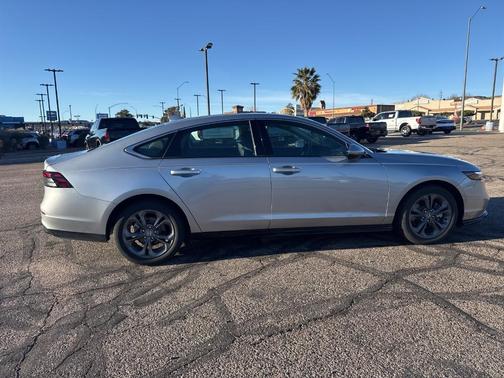 2023 Honda Accord Hybrid EX-L