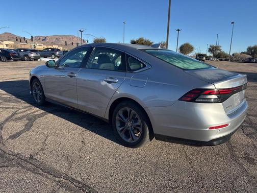 2023 Honda Accord Hybrid EX-L