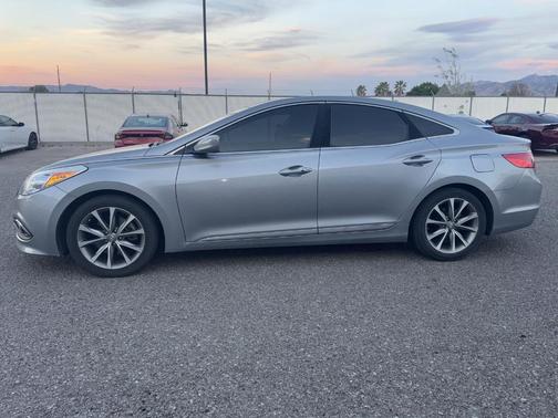Pewter Gray Metallic 2016 Hyundai Azera Base
