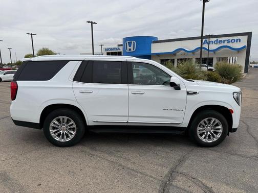 Summit White 2024 GMC Yukon SLT