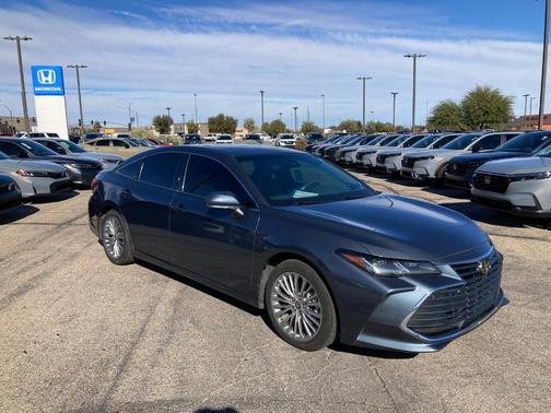2022 Toyota Avalon Limited