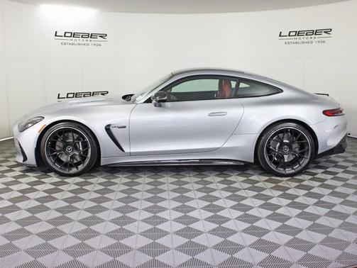 2024 Mercedes-Benz AMG GT 63