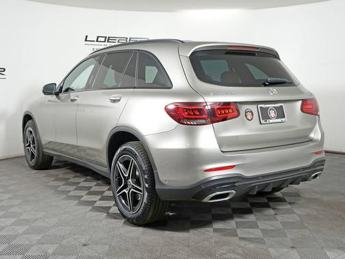 Mojave Silver Metallic 2022 Mercedes-Benz GLC 300 4MATIC