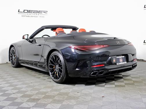 2022 Mercedes-Benz AMG SL 63 Base