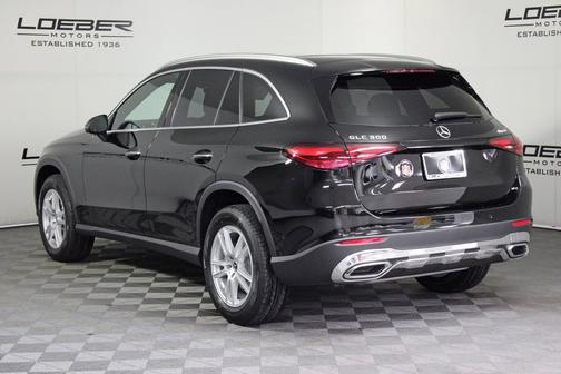 2025 Mercedes-Benz GLC 300