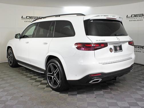 2025 Mercedes-Benz GLS 450 