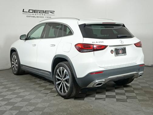 2023 Mercedes-Benz GLA 250 