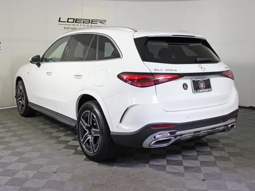 2025 Mercedes-Benz GLC 350e 