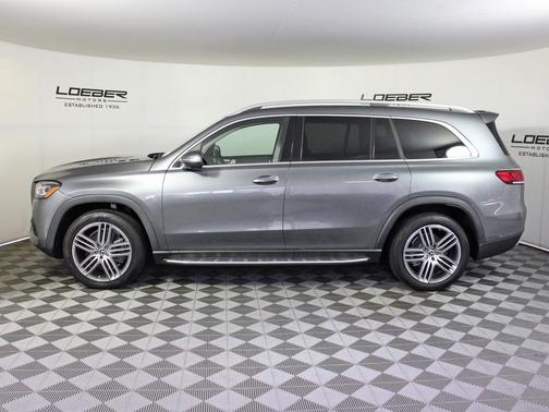 2023 Mercedes-Benz GLS 450 4MATIC