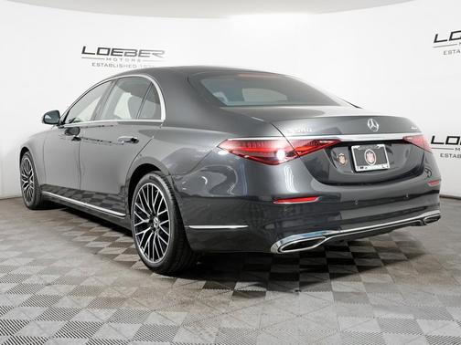2022 Mercedes-Benz S-Class 