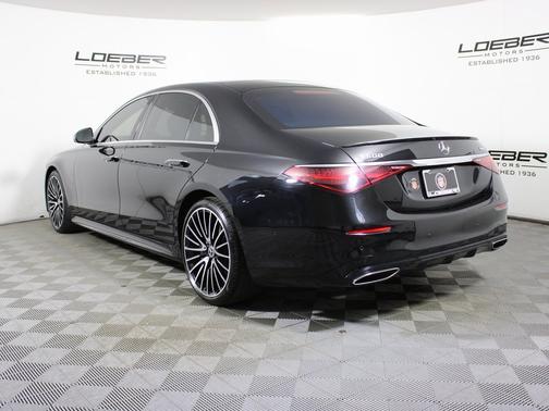 2022 Mercedes-Benz S-Class 