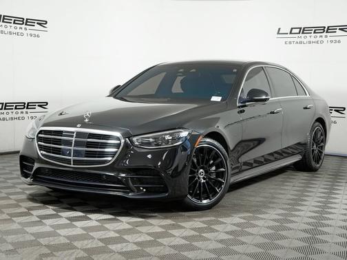 Obsidian Black Metallic 2022 Mercedes-Benz S-Class