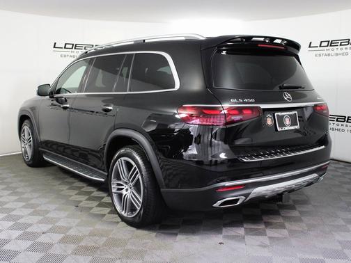 2025 Mercedes-Benz GLS 450 