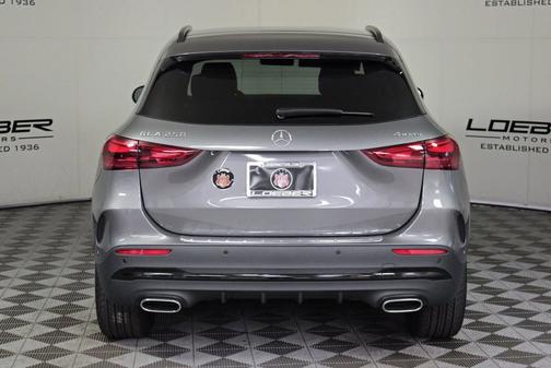 2025 Mercedes-Benz GLA 250 