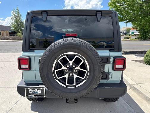 Earl Clearcoat 2024 Jeep Wrangler Sport