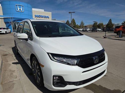 Platinum White Pearl Pearl 2026 Honda Odyssey Touring