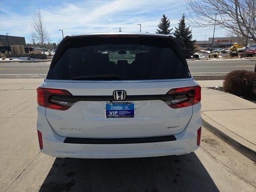 Platinum White Pearl Pearl 2026 Honda Odyssey Touring