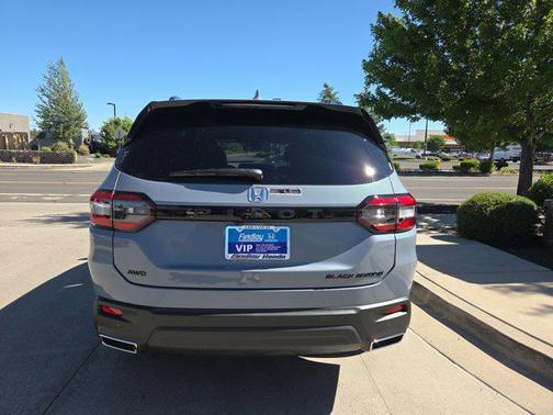 2025 Honda Pilot Black Edition