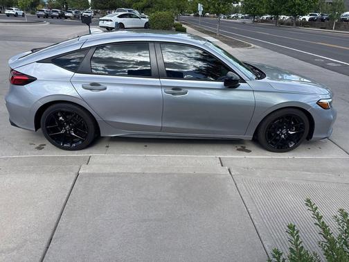 Solar Silver Metallic 2025 Honda Civic Sport