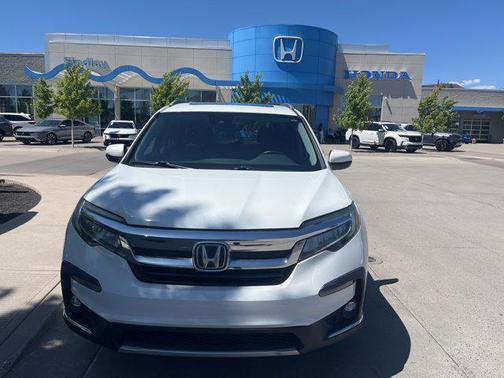 2021 Honda Pilot Touring 8-Passenger