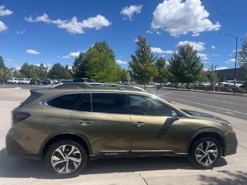 2020 Subaru Outback Touring XT
