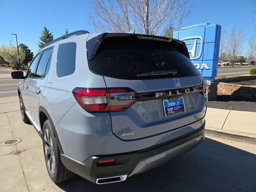 Sonic Gray Pearl Pearl 2026 Honda Pilot Elite