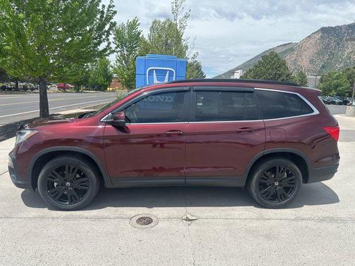 Deep Scarlet Pearl 2022 Honda Pilot AWD Special Edition