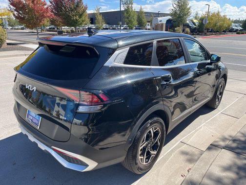 2024 Kia Sportage LX
