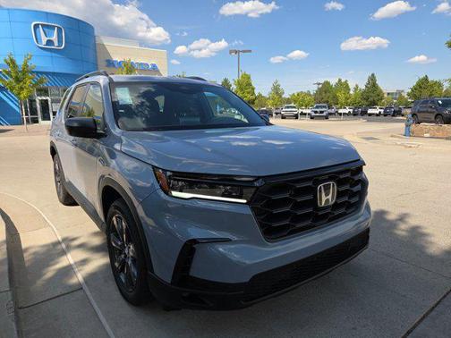 2025 Honda Pilot Sport