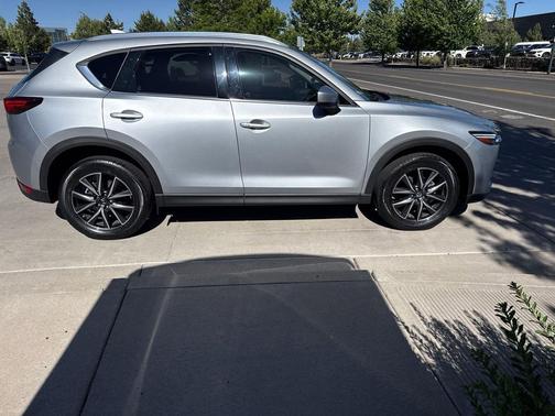 Sonic Silver Metallic 2017 Mazda CX-5 Grand Select