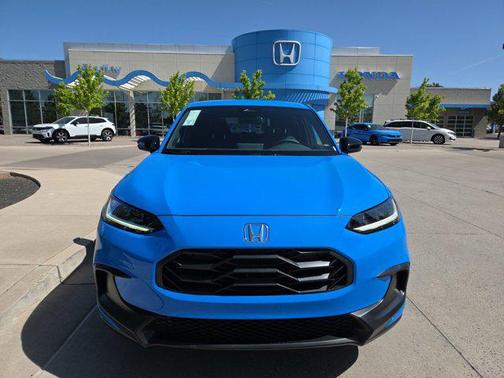 Boost Blue Pearl 2027 Honda HR-V Sport