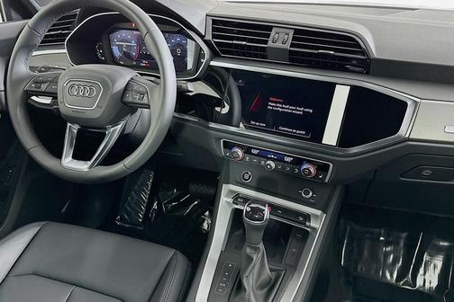 Arkona White 2025 Audi Q3 Premium 45 TFSI S line quattro Tiptronic