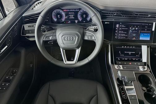 2026 Audi Q7 45 Premium