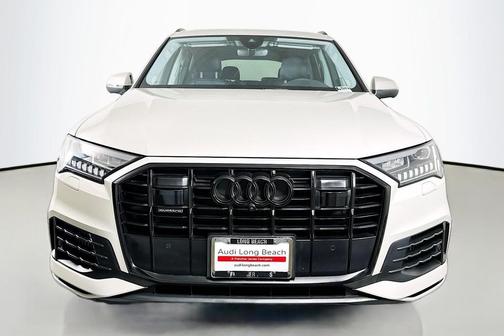 2023 Audi Q7 55 Premium Plus