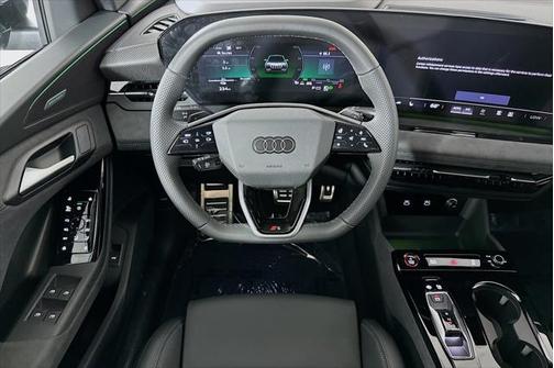 2025 Audi SQ6 e-tron Premium Plus quattro
