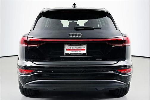 2025 Audi Q6 e-tron Premium Plus