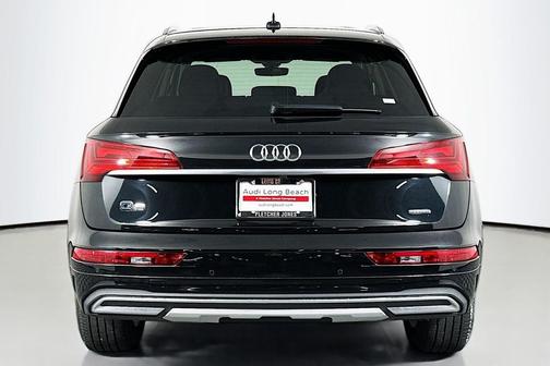 2023 Audi Q5 40 Premium