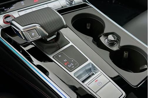 2025 Audi RS 6 Avant 4.0T