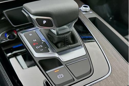 2025 Audi Q5 55 S line Premium Plus