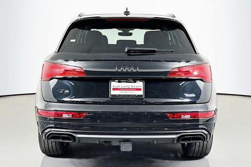 2023 Audi Q5 45 S line Prestige